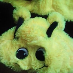 Bumble Bee Halloween Doggie Costume. New Size Medium. New